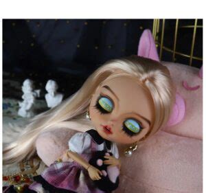 Jasmine Premium Custom Neo Blythe Doll With Blonde Hair Tan Skin Matte Captivating Face