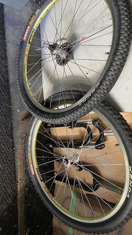 Mavic Sup Citron With Xt Hubs Kenda Tires For Sale