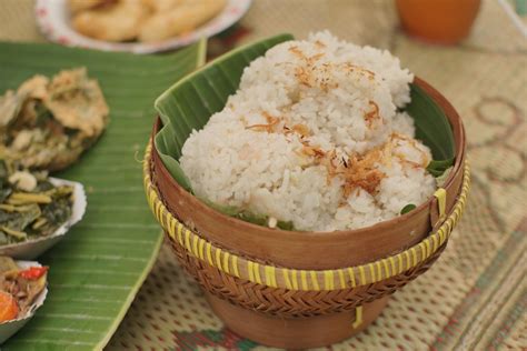 7 Resep Nasi Gurih Yang Lezat Tanpa Santan Cobain Yuk Frisian Flag