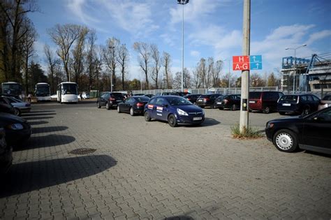 Parkingi w Krakowie Gdzie można zaparkować w Krakowie Kraków Nasze