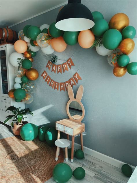 Арка из воздушных шаров | Birthday, Hanukkah wreath, Hanukkah