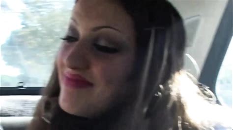 Primeiro O Cinema Porn E Depois Uma Orgia Uma Travesti Xhamster Br