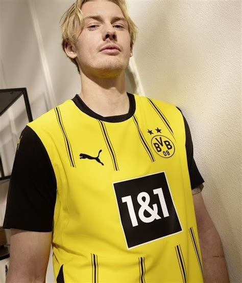 Dortmund 2025 Les Nouveaux Maillots De Football 2024 2025