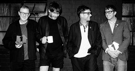 Blur Celebra Chegada De Seu Novo Lbum Ao Topo Da Parada Brit Nica A