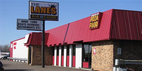 The Lanes Bar & Eatery | Travel Wisconsin