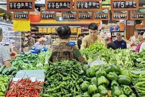 多家菜场节前升级开业！浦东市场节日“菜篮子”货丰无忧供应蔬菜周边