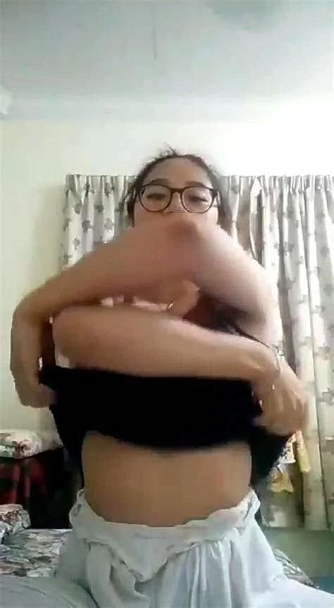 Watch QUE3 Asian Amateur Porn SpankBang