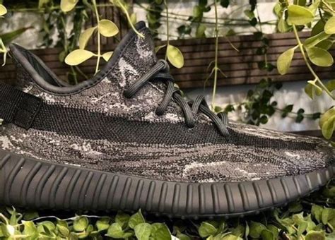 Adidas Yeezy Boost V Dark Salt Id Release Date Sbd