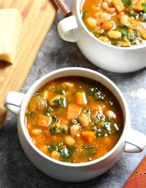 15+ HEALTHY WEIGHT LOSS SOUPS (UNDER 200 CALORIES) - The clever meal