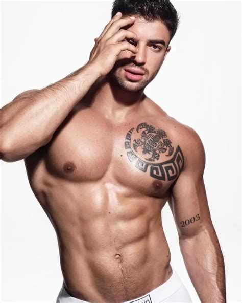 Daniel Montoya OnlyFans Model Gay ColorMusic