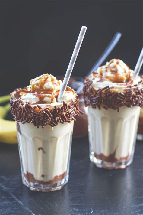 Peanut Butter Chocolate Fudge Vanilla Banana Milkshake Mit Sea Salt