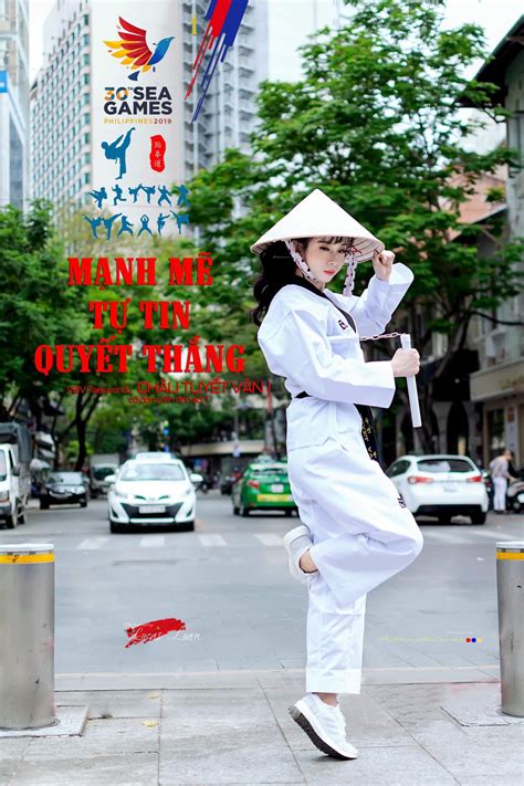 Hot girl làng võ Châu Tuyết Vân Nhan sắc xinh đẹp nhiều lần vô địch thế giới hy vọng vàng của