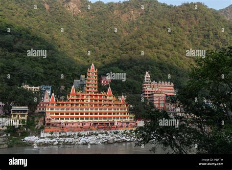 Swarg Ashram On The Ganges Banks Rishikesh India Stock Photo Alamy