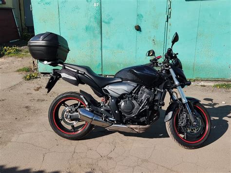 Купить б у Honda CB 600F Hornet 6 передач в Москве чёрный naked bike 2009 года на Авто ру ID