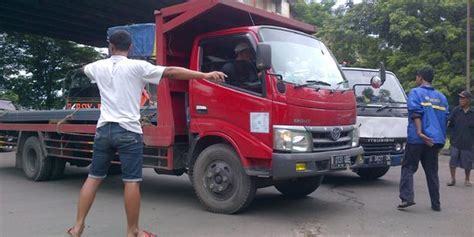 Polresta Bogor Kota Larang Aktivitas Pak Ogah Ini Alasannya Merdeka