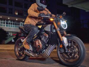 Naked Standard Western Motorcycles