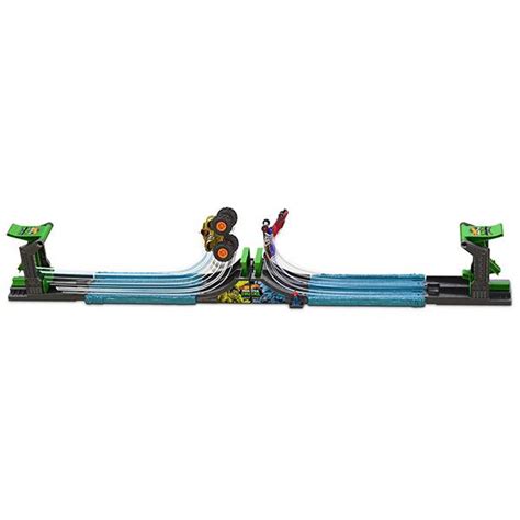 Hot Wheels Monster Trucks Set batalla doble destrucción JOGUIBA