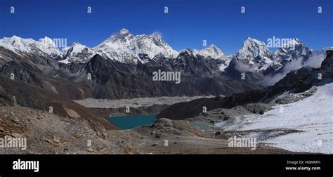 Turquoise Gokyo Lake Ngozumpa Glacier Mount Everest Lhotse Cholatse