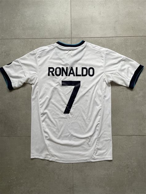 Soccer Jersey REAL MADRID CRISTIANO RONALDO SOCCER FOOTBALL JERSEY ...