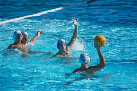 Best Water Polo Drills That'll Totally Ready You for the Game - Sports ...