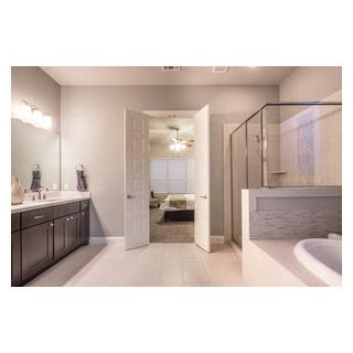 Blanco Vista, San Marcos - Bathroom - Austin - by Brohn Homes | Houzz