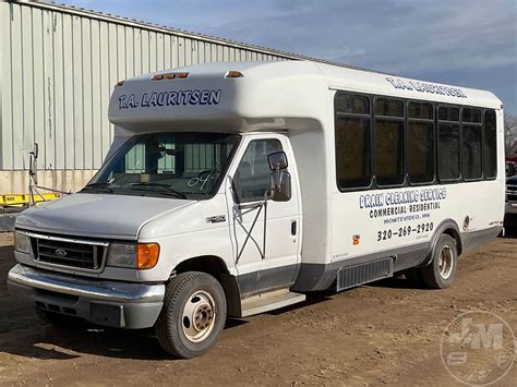 2004 Ford E-450 Bus For Sale | Glencoe, MN | 377818 | MyLittleSalesman.com