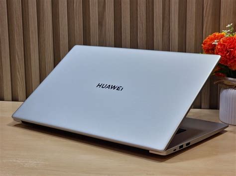 Huawei MateBook D15 BoD-WXX9 i5-11th Gen 8Gb Ram 256Gb SSD FULL HD 1080 ...