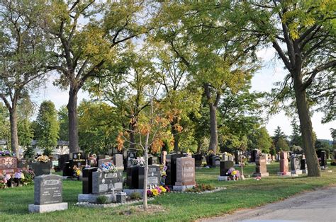 Eastlawn Cemetery at Historical Hamilton