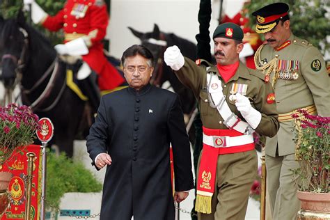 Pakistan's former military ruler Pervez Musharraf dies