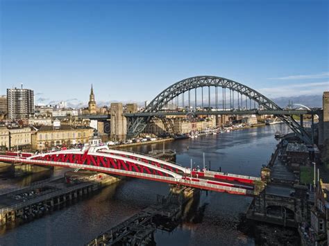 Bridges and Quayside of Newcastle upon Tyne and Gateshead, UK Stock ...