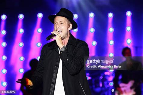 Onerepublic Band Members Photos and Premium High Res Pictures - Getty ...