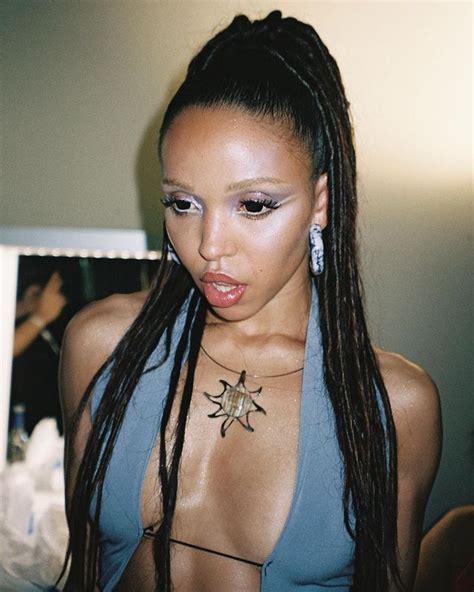 Fka Twigs Fkatwigs • Instagram Fotos En Videos Beauty Fka Twigs Face Hair