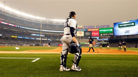 Yankee Stadium Smoke See How Canadian Wildfires Created Eerie Scene For Yankees Vs White Sox