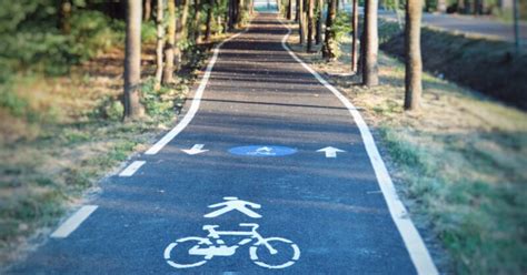 Protected Bike Lanes – Des Moines Area MPO