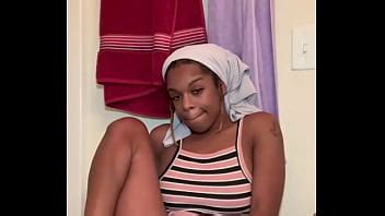 Frotando el coño hasta el orgasmo XVIDEOS