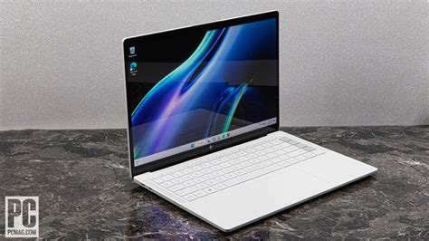 HP Dragonfly Pro Review | PCMag