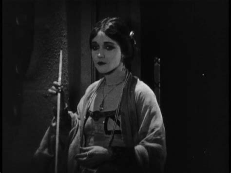 Ladies Don Juan 1926 John Barrymore Mary Astor Silent Movie Review 08