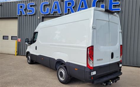 Iveco Daily S A V Fourgon Pack Connect Hi Matic Places