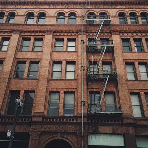 Inside the Bradbury Building: Victorian Charm Meets Sci-Fi in LA – Blog