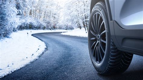 Le Gomme Invernali Sono Obbligatorie Per Legge Michelin Italia Rispon