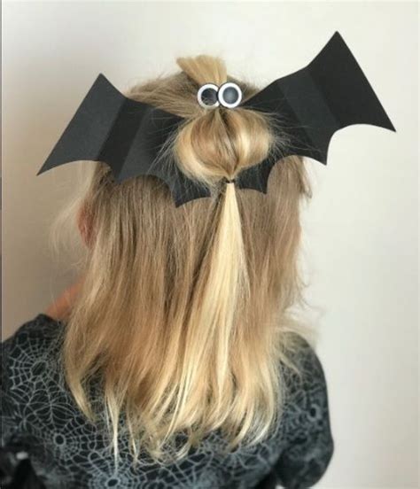 Coiffure Halloween chauve souris Coiffure Halloween 30 idées que