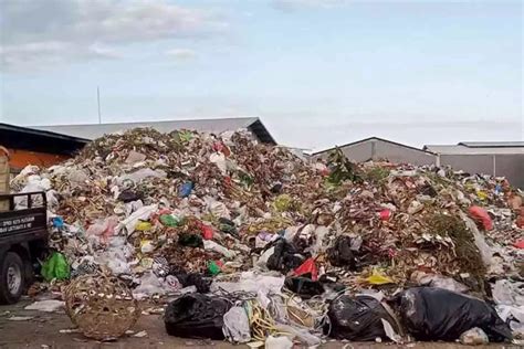 Akses TPST Kebon Kongok Dibuka Pembuangan Sampah Kota Mataram Kembali