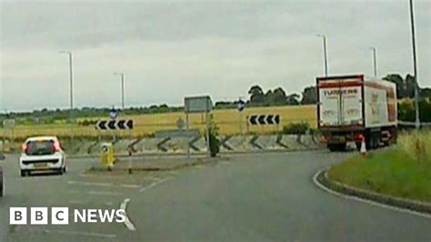 Soham Lorry Drives Wrong Way On Roundabout Near A Bbc News