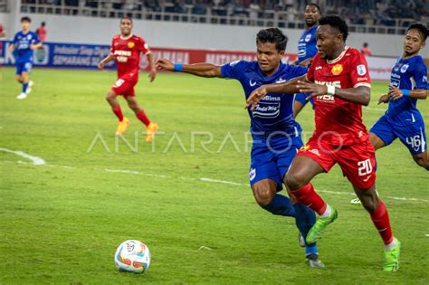 Psis Semarang Melawan Selangor Fc Antara Foto