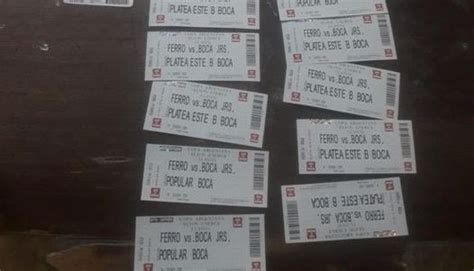 Detuvieron A Dos Personas Con Entradas Falsas Para El Partido Entre