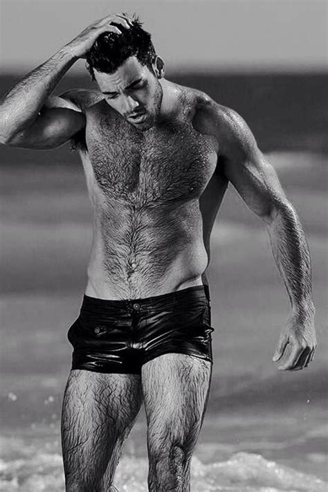 Hot Male Wet Hairy Muscle Stud Hairy Hunks Hairy Men Bearded Men Scruffy Men Handsome