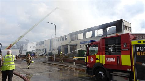 LFB Fire On Fowler Road In Ilford DPL296 Mercedes Atego Flickr