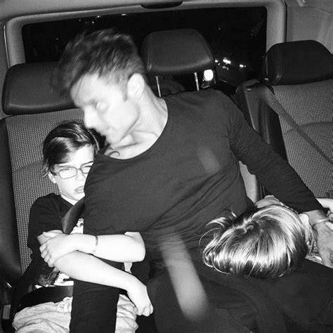 Your Daily Dose Of Ricky Martin Photo Ricky Martin Cute Gay Couples Gay Dads