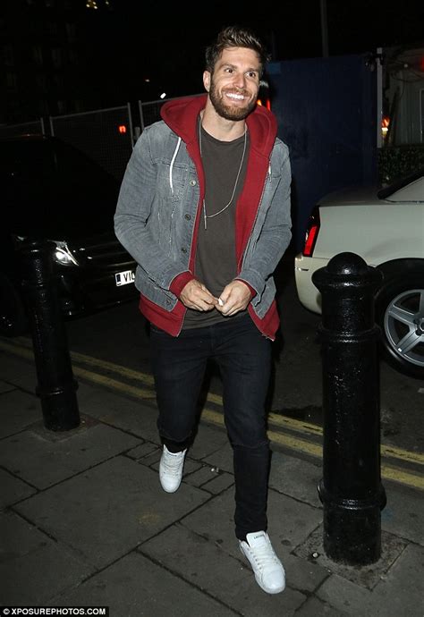 I M A Celeb S Joel Dommett Addresses His Sex Tape From His Penis Pov Daily Mail Online