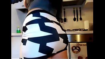 Hot Big Booty Strip Tease XNXX